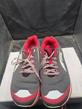 Altra Men's Athletic Sneakers - Gray and Red